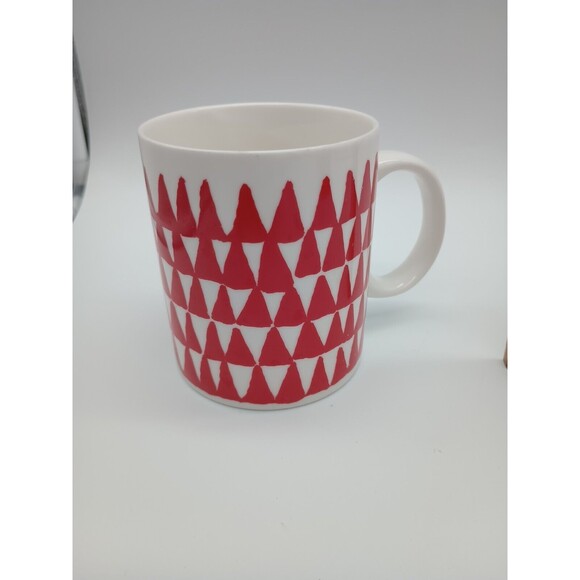 2016 Starbucks White with Red Triangle Christmas Trees 14.2 oz Coffee Mug - Picture 4 of 6